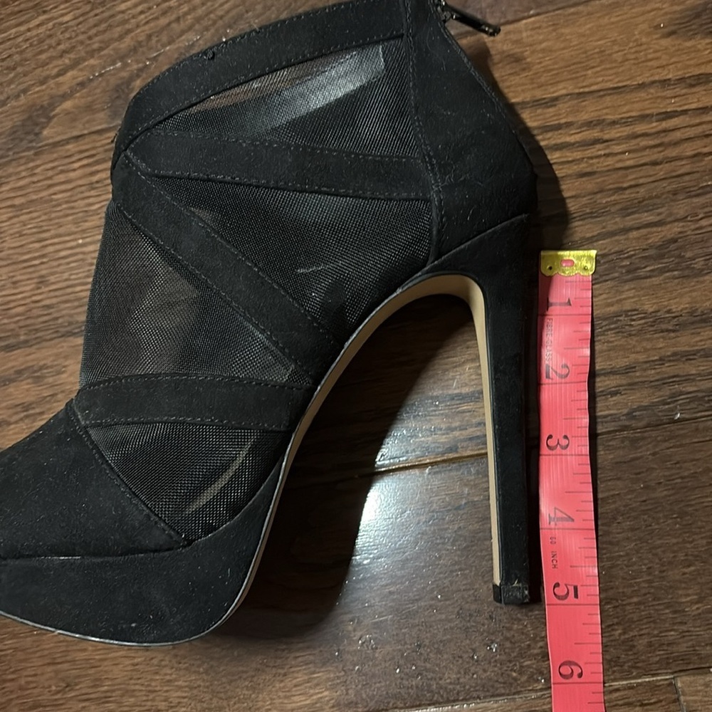 ⭐️ Mix No. 6 Black Mesh Heels- size 8 - Picture 3 of 5